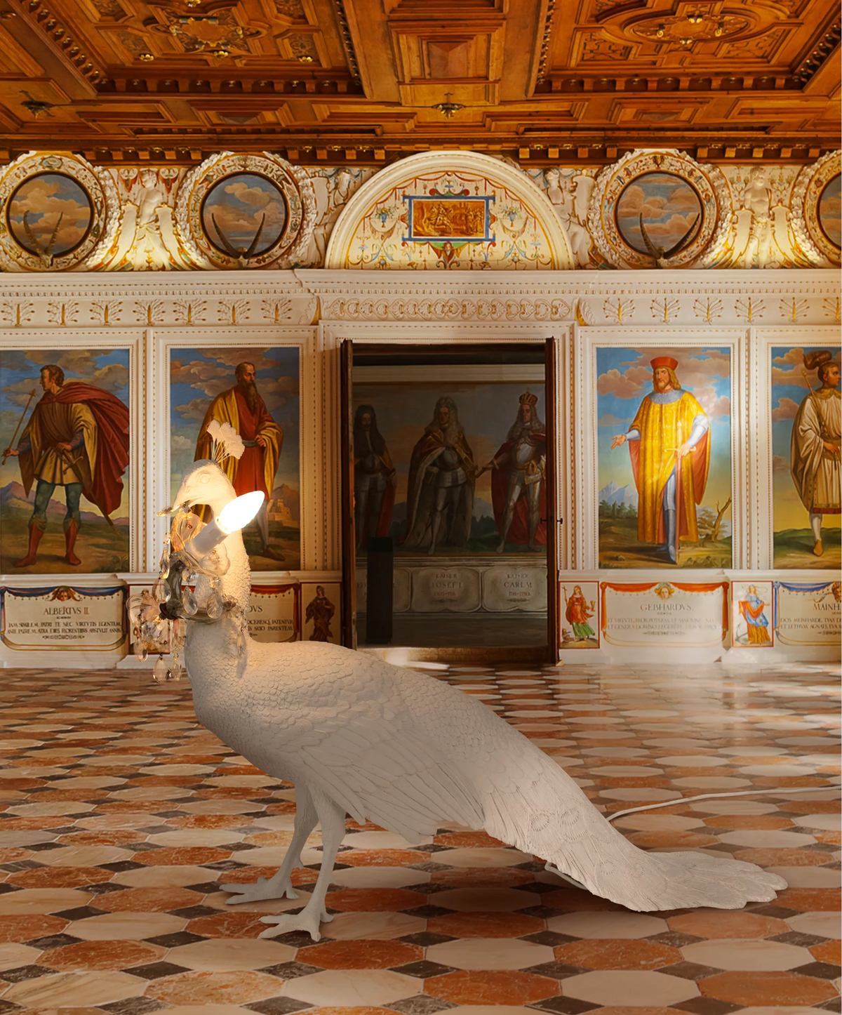 
Grosse XL Design Stehlampe „Peacock“