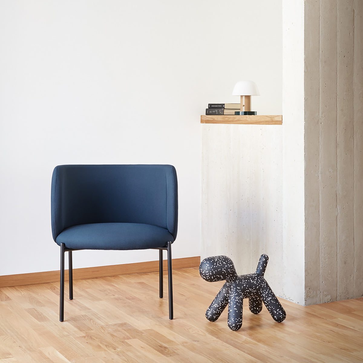 
Design Sessel „Mogi“ mit Armlehnen - Navy