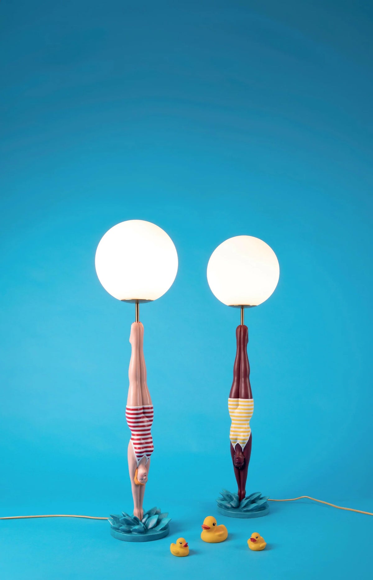
Grande lampe de table design « Diver Yellow »