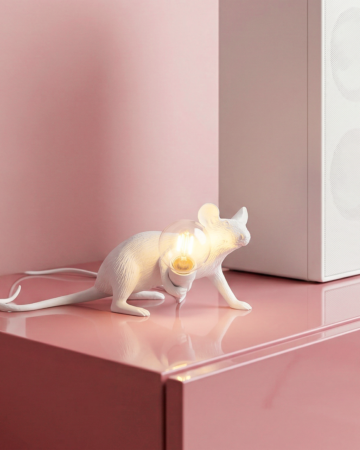 
Lampe de table design LED « Mouse Lop » - Blanc
