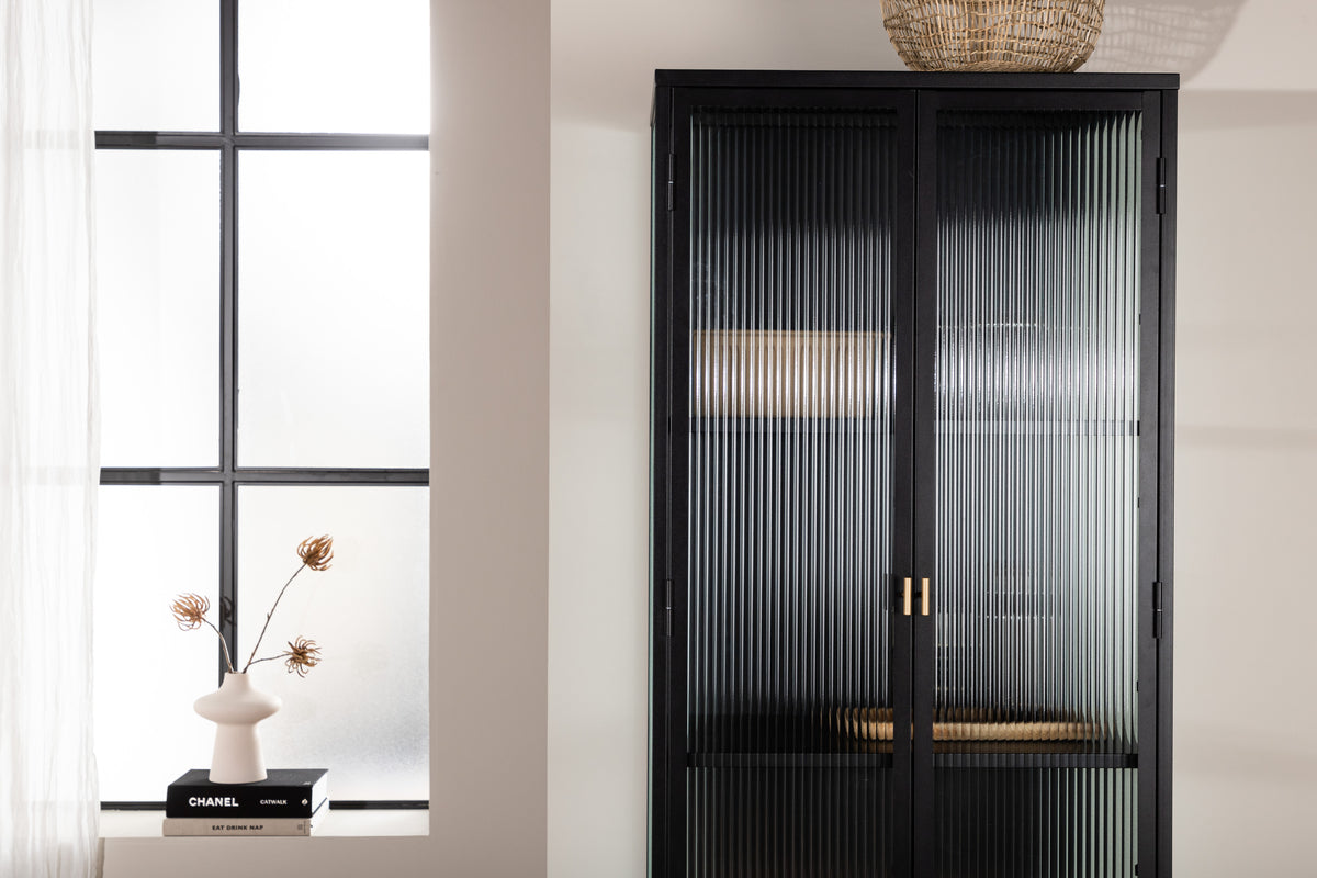 
"Garis" metal display cabinet - Black
