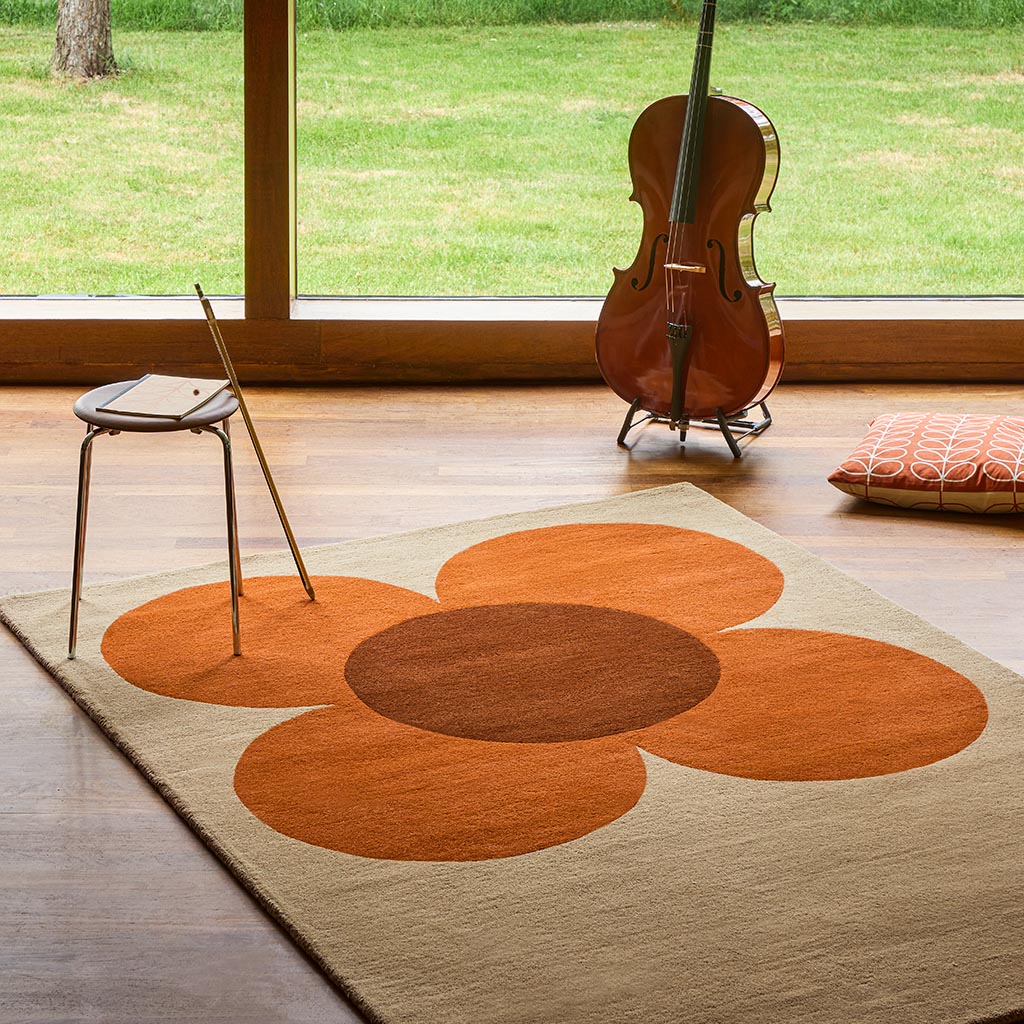 
Designer Teppich „Flower Placement“ - handgetuftet, aus 100% reiner Schurwolle - 120 x 180 cm
