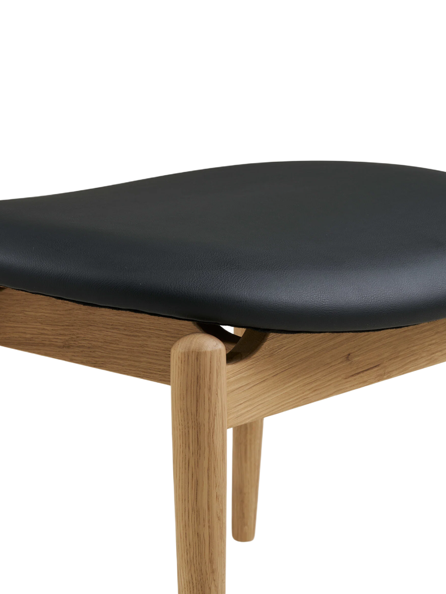 
Banc design massif « Brave » 140 x 45 cm