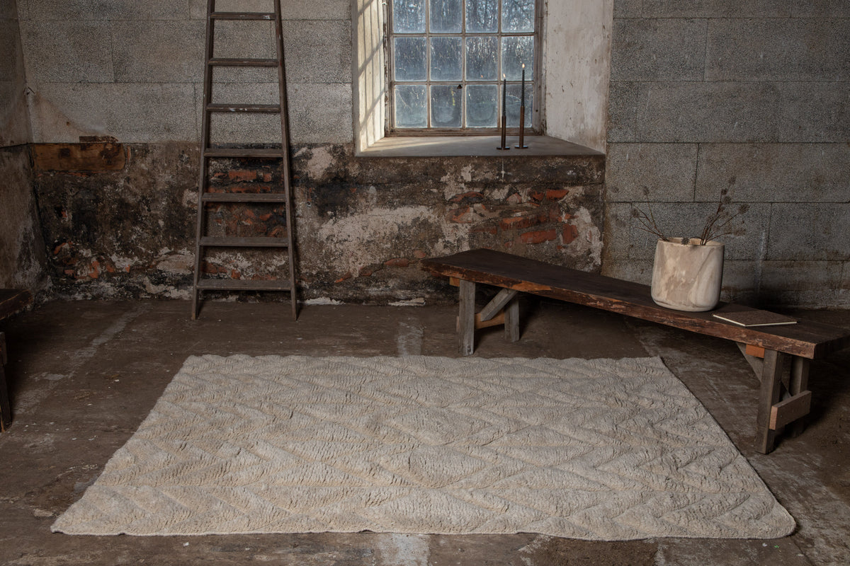 
Designer wool rug "Zoe", various sizes - 200 x 300 cm