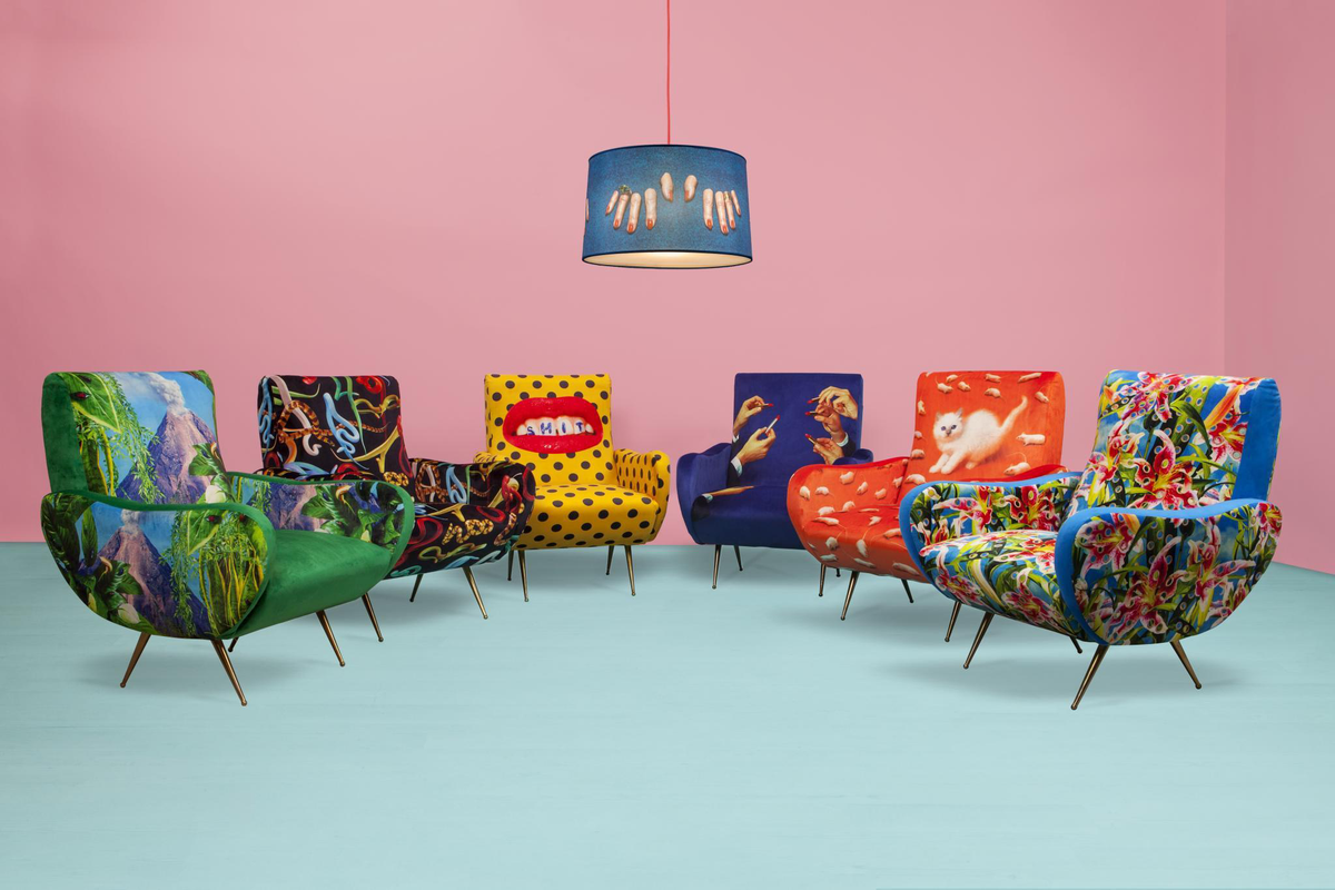 
Fauteuil design « Toiletpaper Lipstick » - Bleu