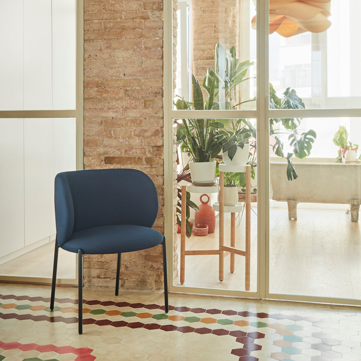 
Sedia con braccioli premium «Mogi» - Blu navy