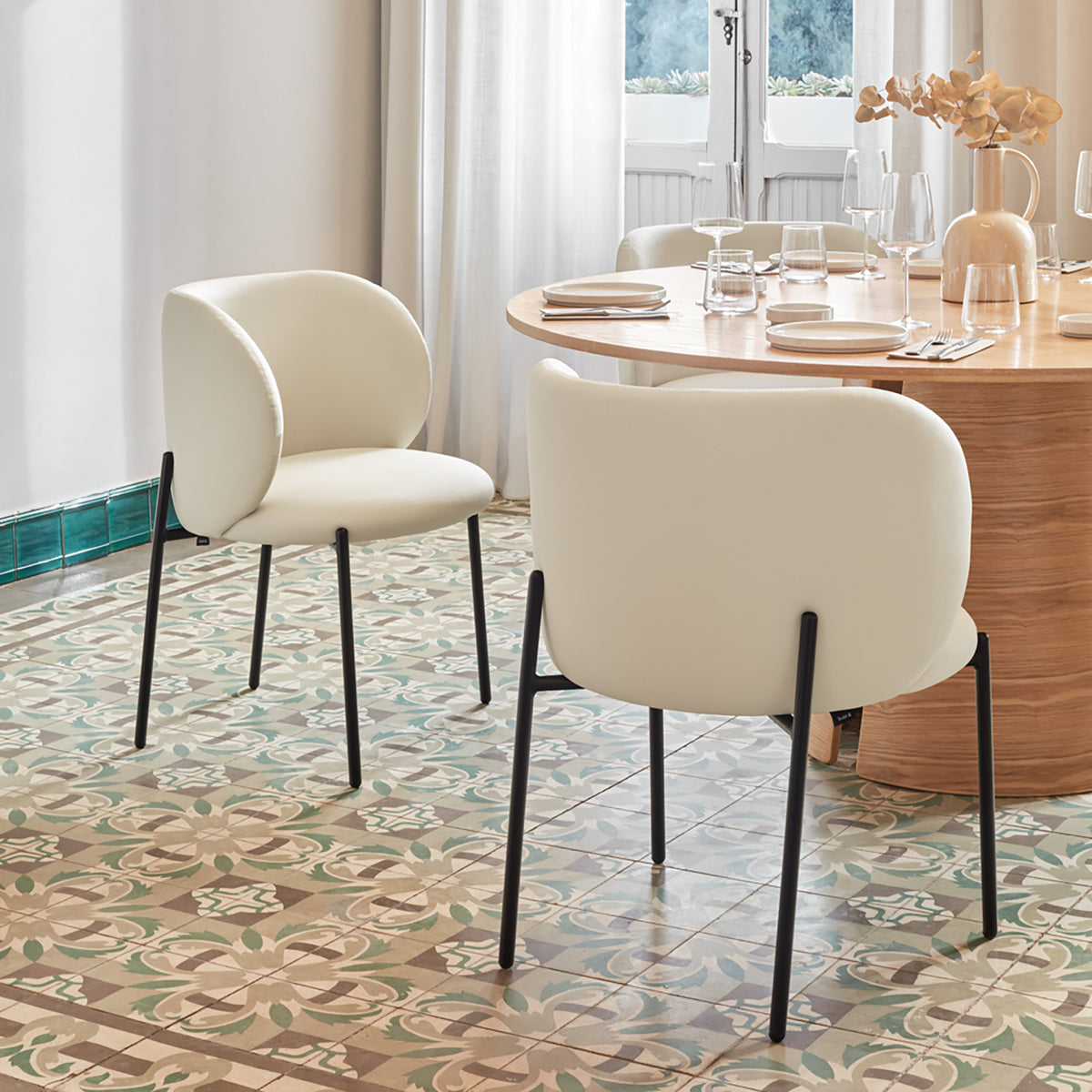 
Sedia con braccioli premium «Mogi» - Beige in ecopelle