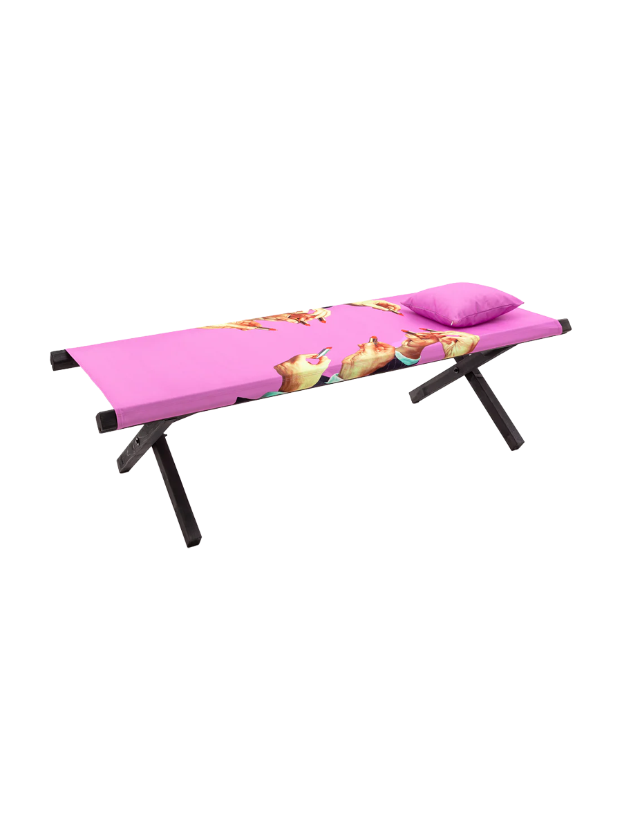 
Chaise longue design « Toiletpaper Lipstick »