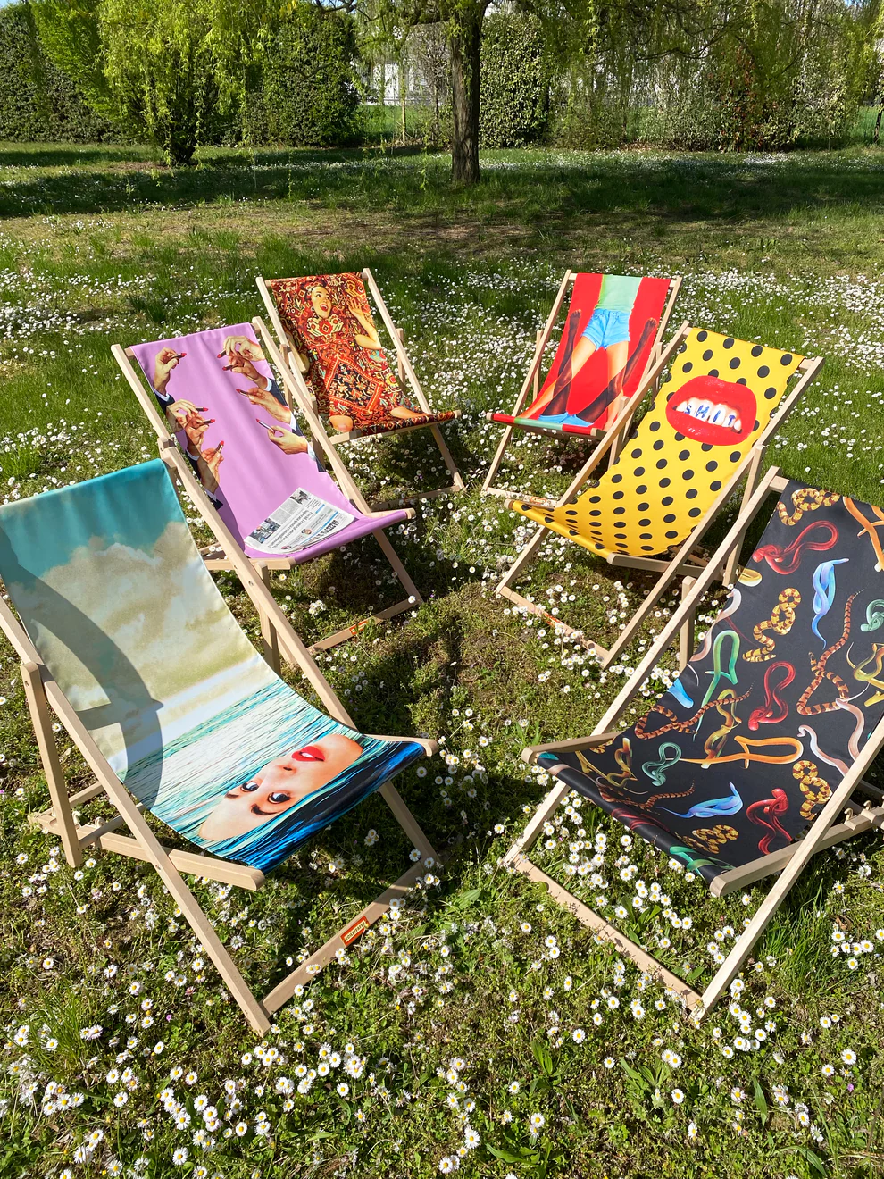 
Chaise longue design « Toiletpaper Snake »