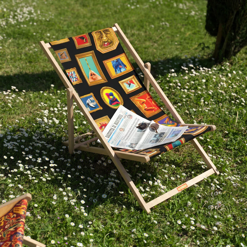 
Fauteuil de relaxation design « Toiletpaper Frames »