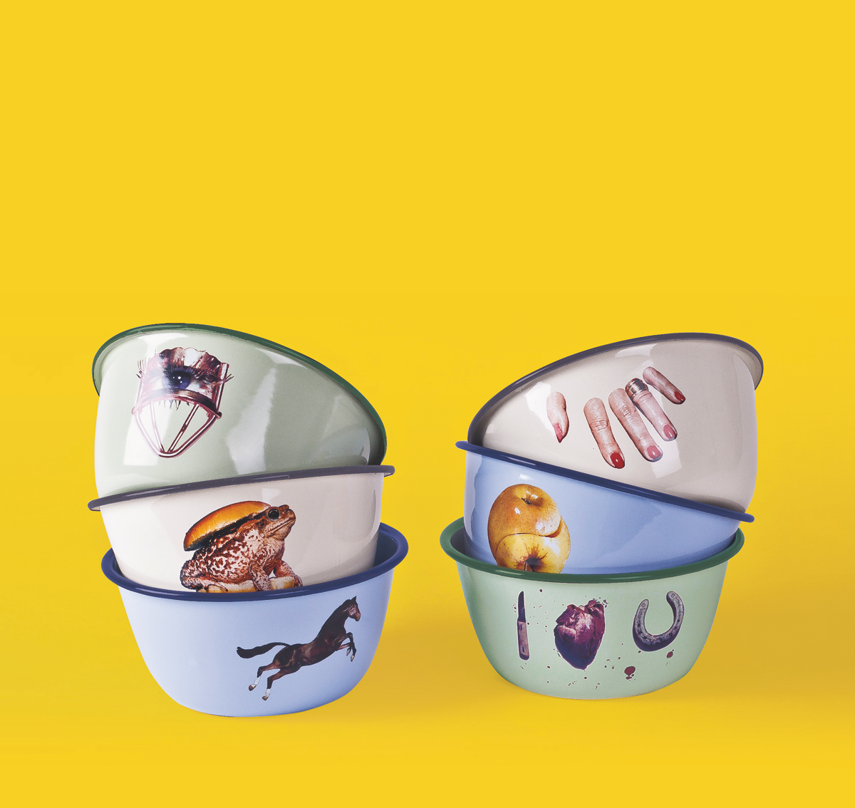 
Ciotola di design „Toiletpaper Apple“ in smalto