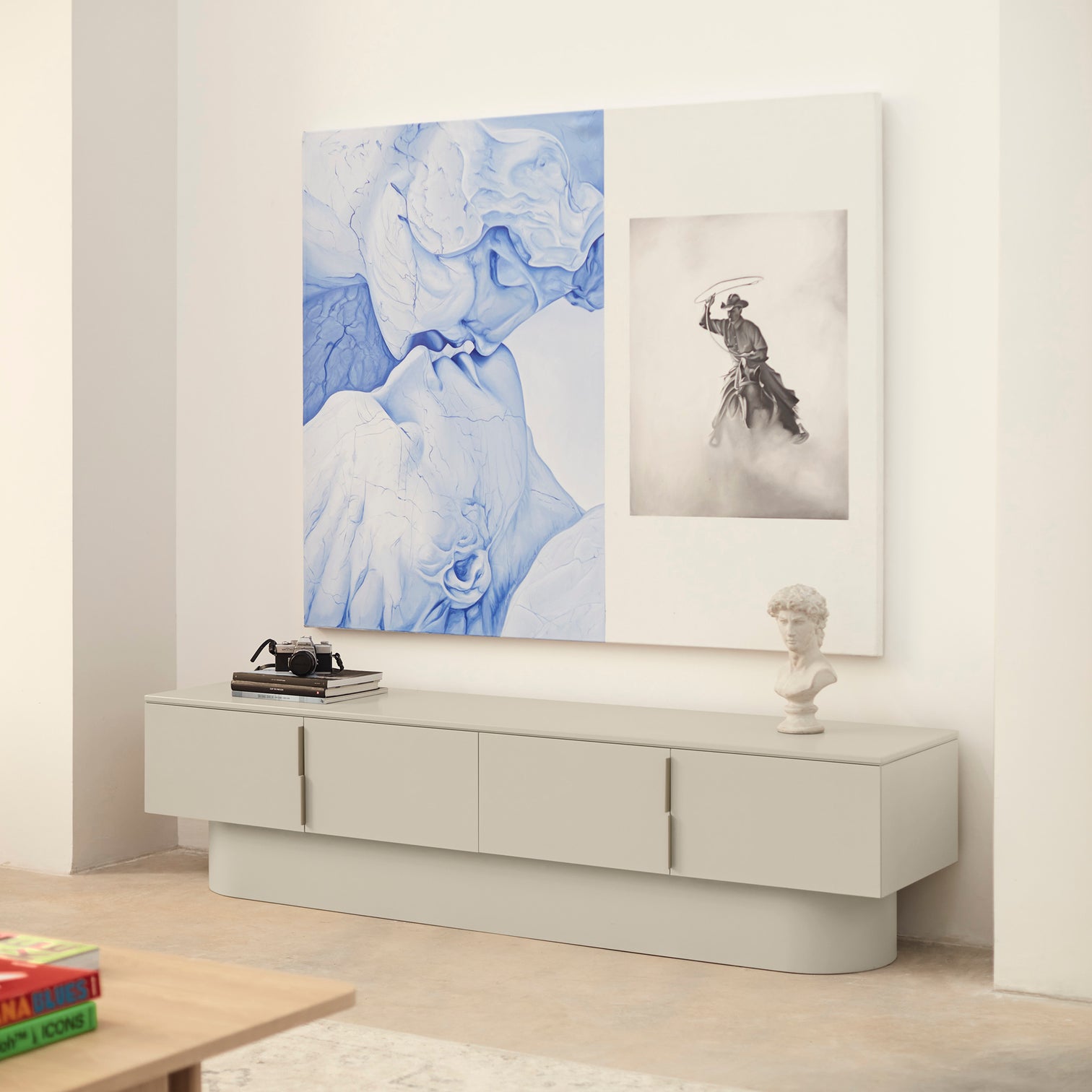 
Grand meuble bas design « Totem » - Sable