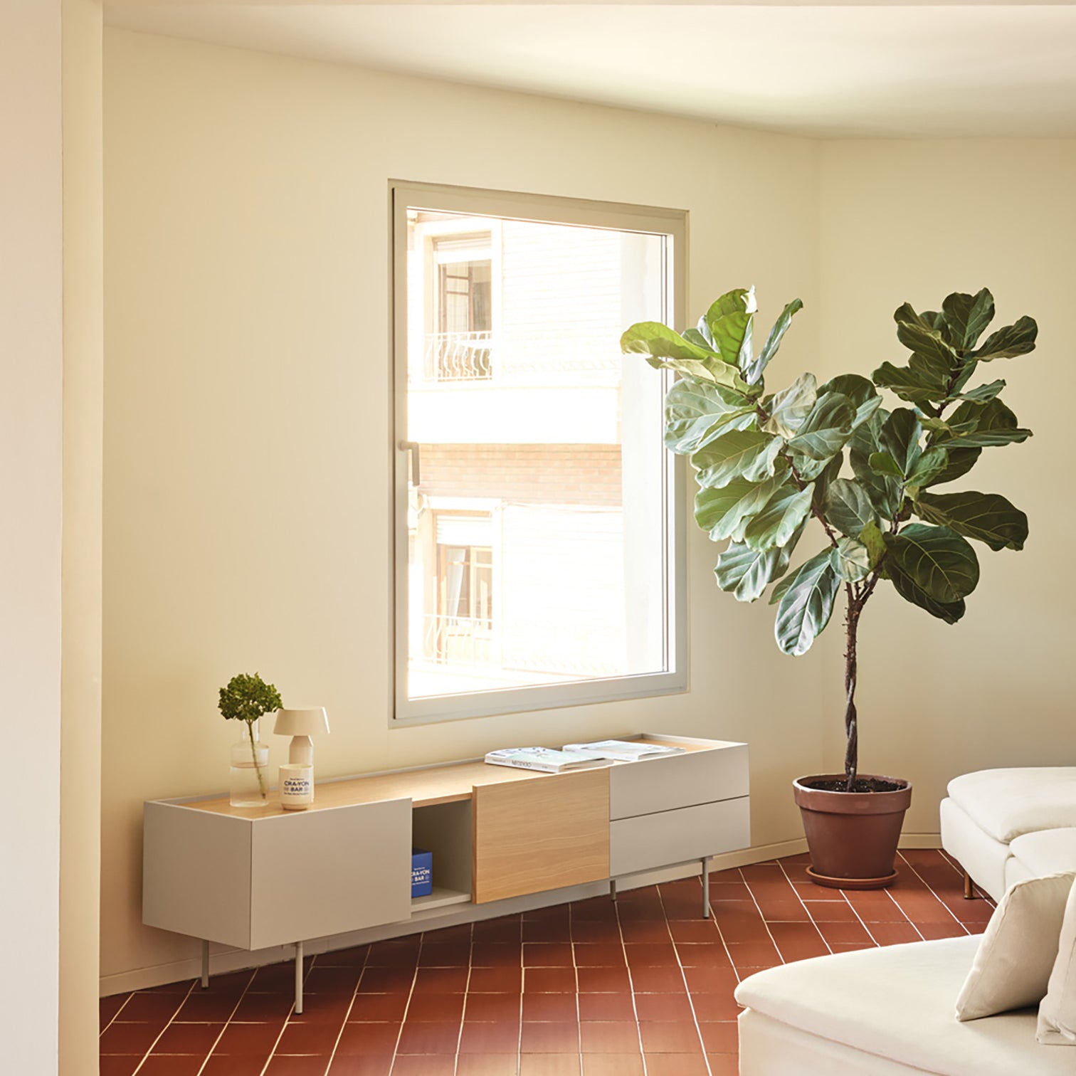 
Meuble bas design « Otto » - Sable / Chêne