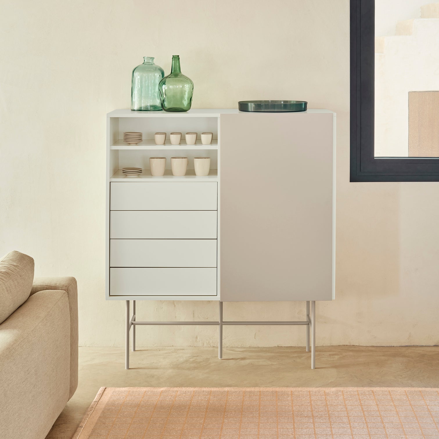 
Bahut design « Nube » - Crème / Sable