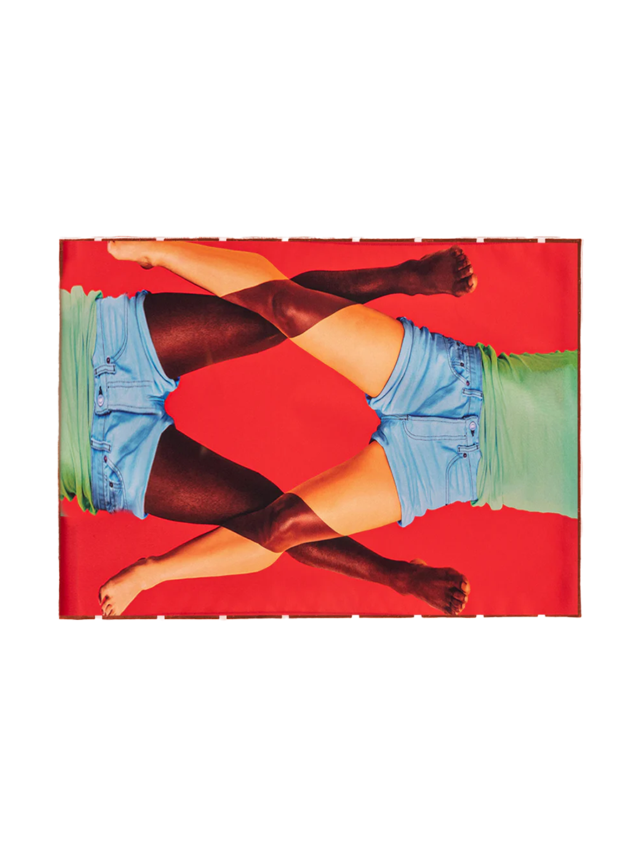 
Designer Rug "Toiletpaper Scissors"