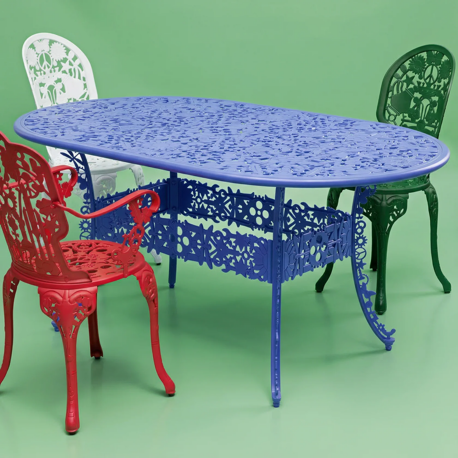 
Table de jardin ovale design « Industry » - Bleu
