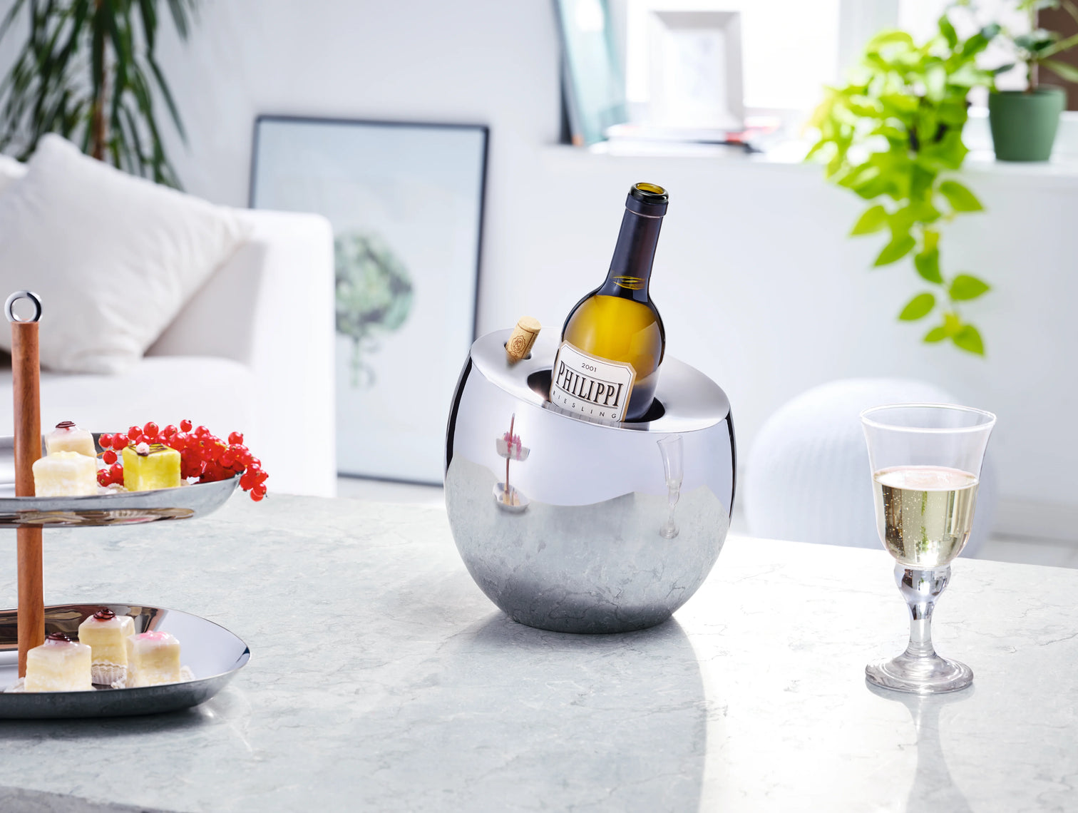 
Designer Wine Cooler "Froid"