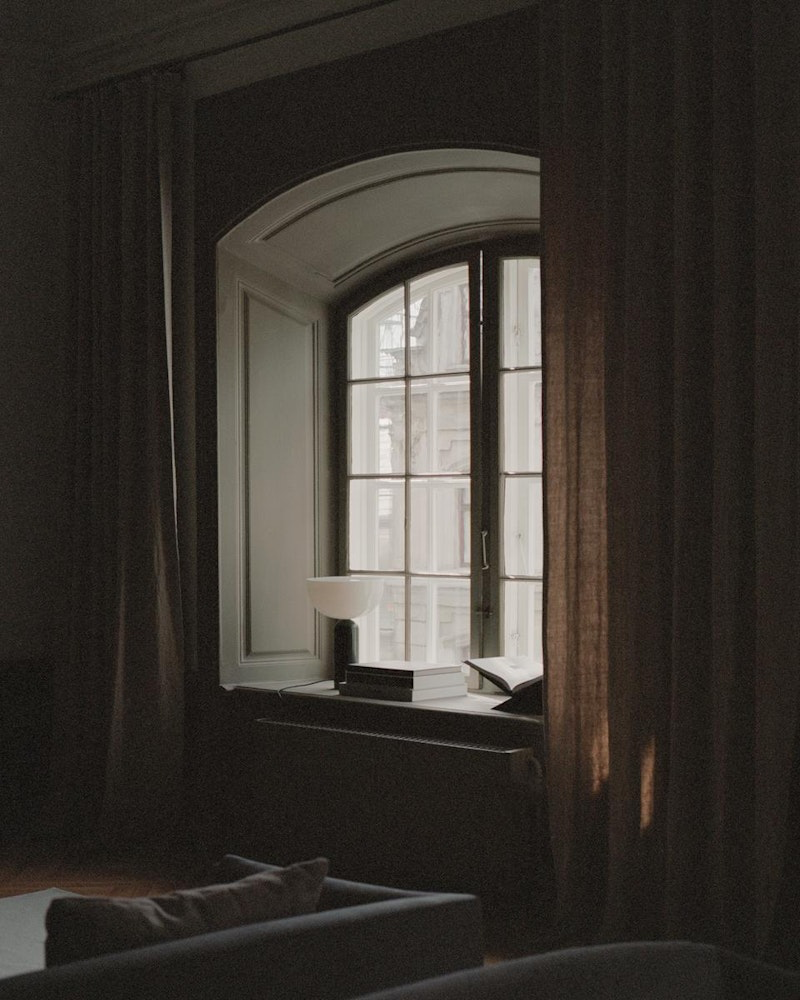 
Lampe de table design élégante en marbre « Kizu », différentes tailles - Noir / Moyen