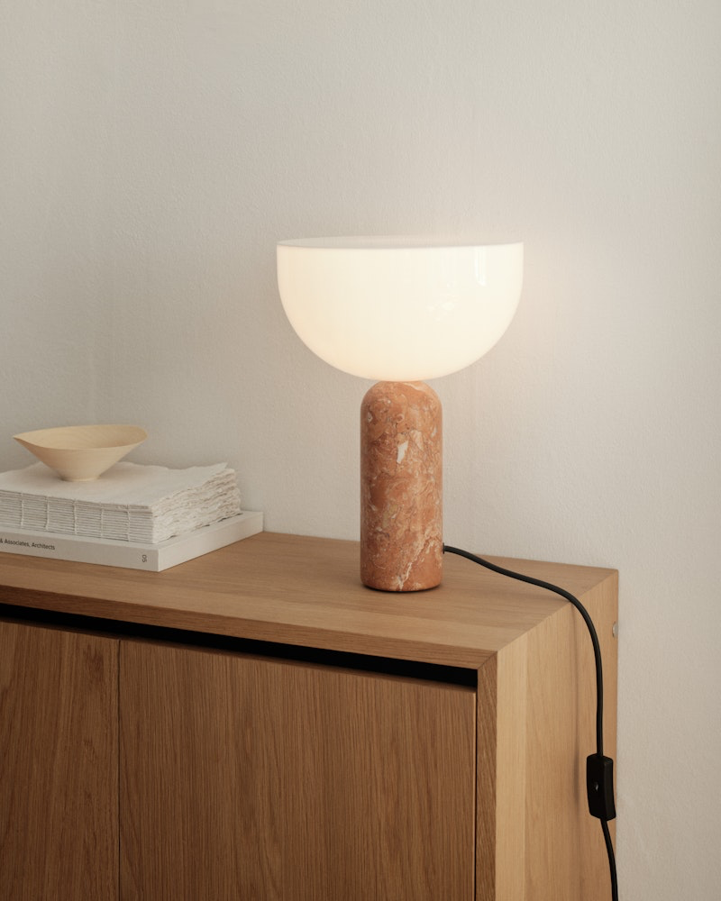 
Lampe de table design élégante en marbre « Kizu », différentes tailles - Brèche Pernice / Moyen
