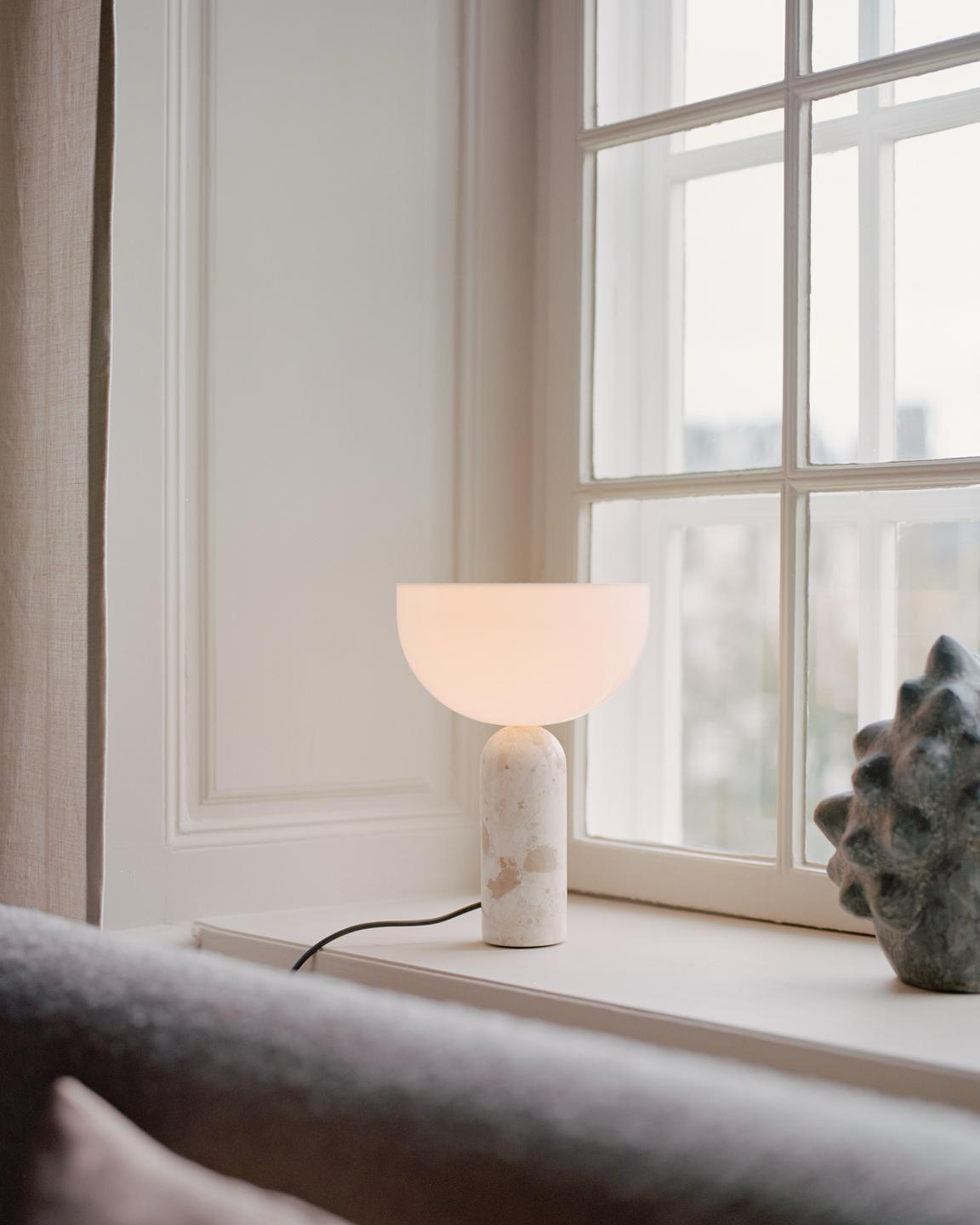 
Lampe de table design élégante en marbre « Kizu », différentes tailles - Marbre Kunis Breccia / Moyen