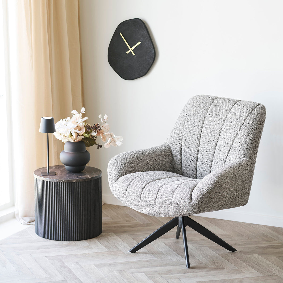 
Tavolino rotondo di design «Rotta»