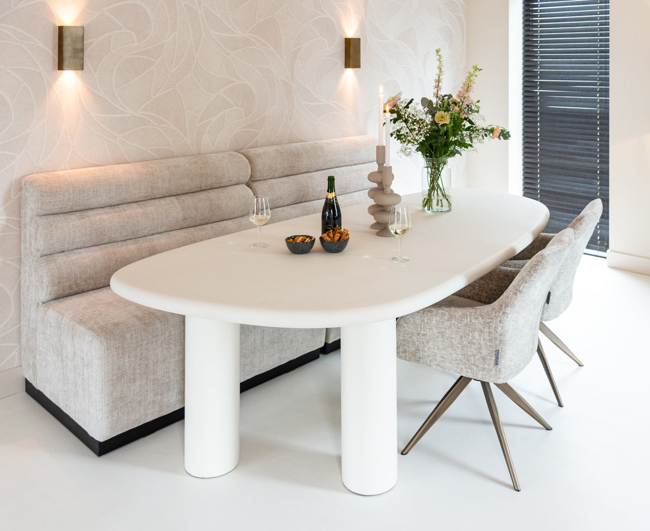 
Swivel Design Dining Chair "Lisonne" - Pearl Island