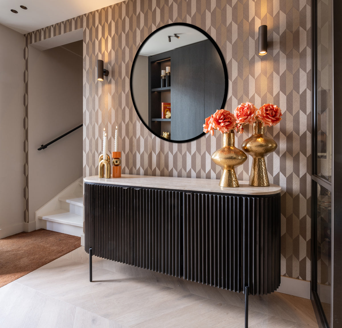 
Madia di design «Hampton» con piano di copertura in travertino