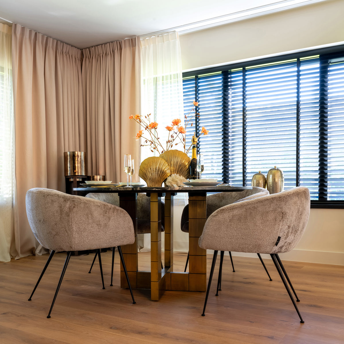 
Tavolo da pranzo in marmo di design «Collada» Ø 130 cm