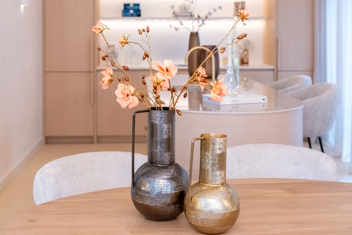 
Vaso di design “Leia”, diverse dimensioni - 18 × 18 × 31.5 cm / Oro