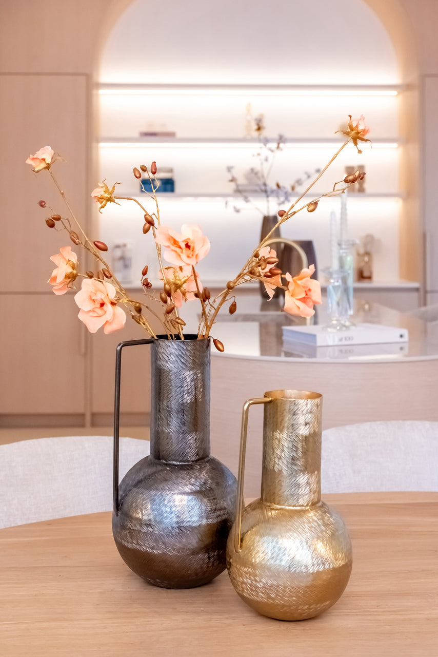 
Vaso di design “Leia”, diverse dimensioni - 18 × 18 × 31.5 cm / Oro