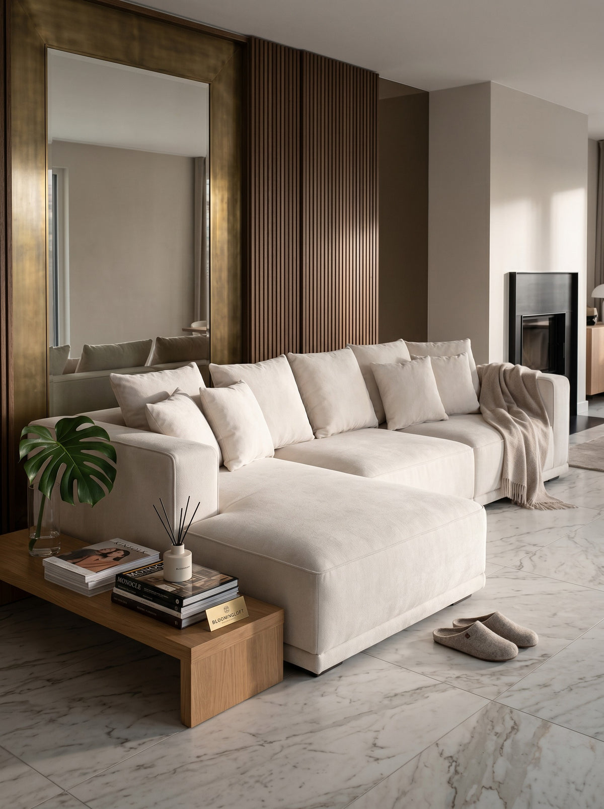 
Grosses 4-Sitzer Design Sofa „Lusso“ mit abgerundeter Form