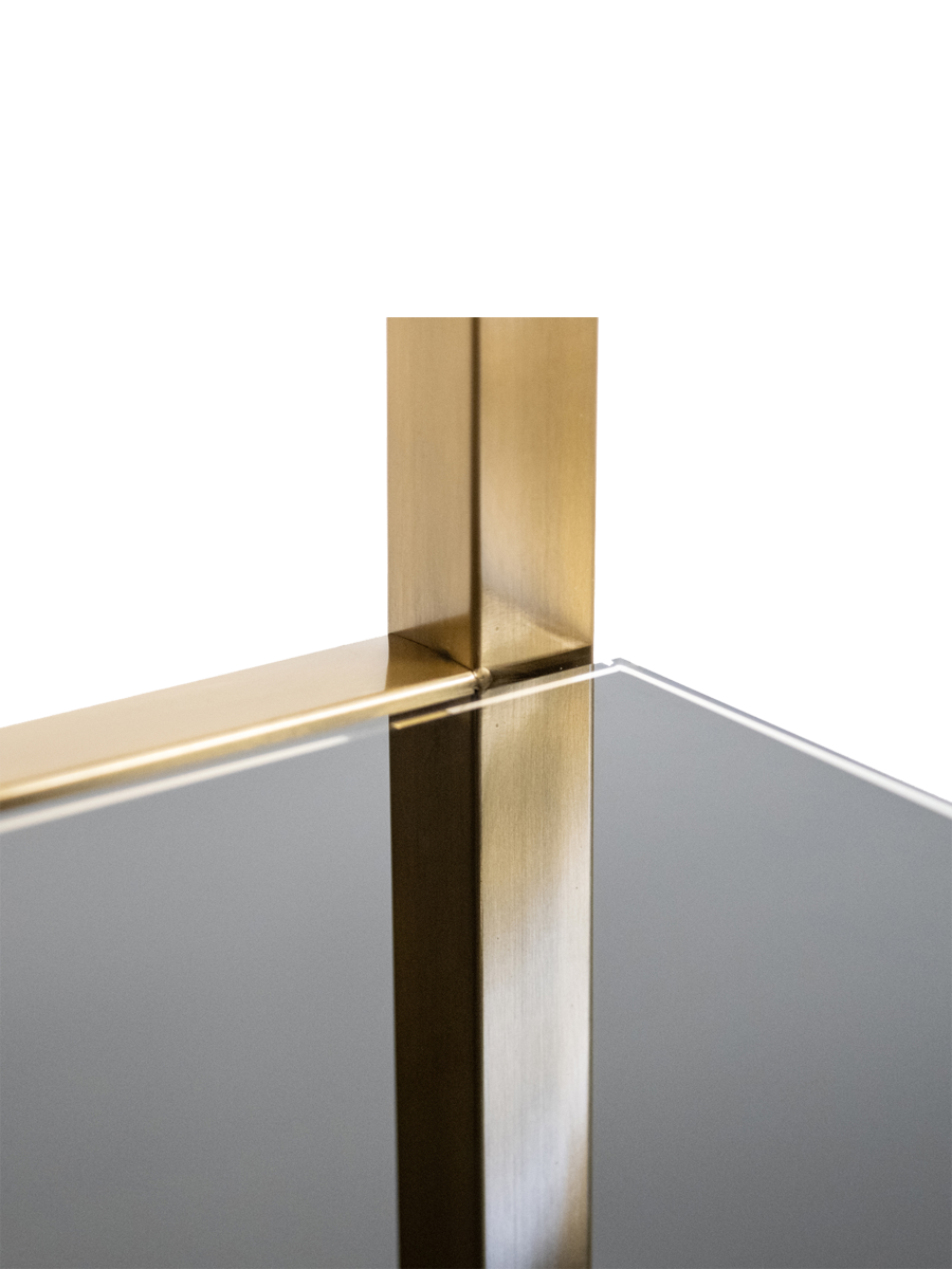 
Vetrina di design «Magnus», diverse dimensioni - 29 × 108 × 230 cm / Oro spazzolato