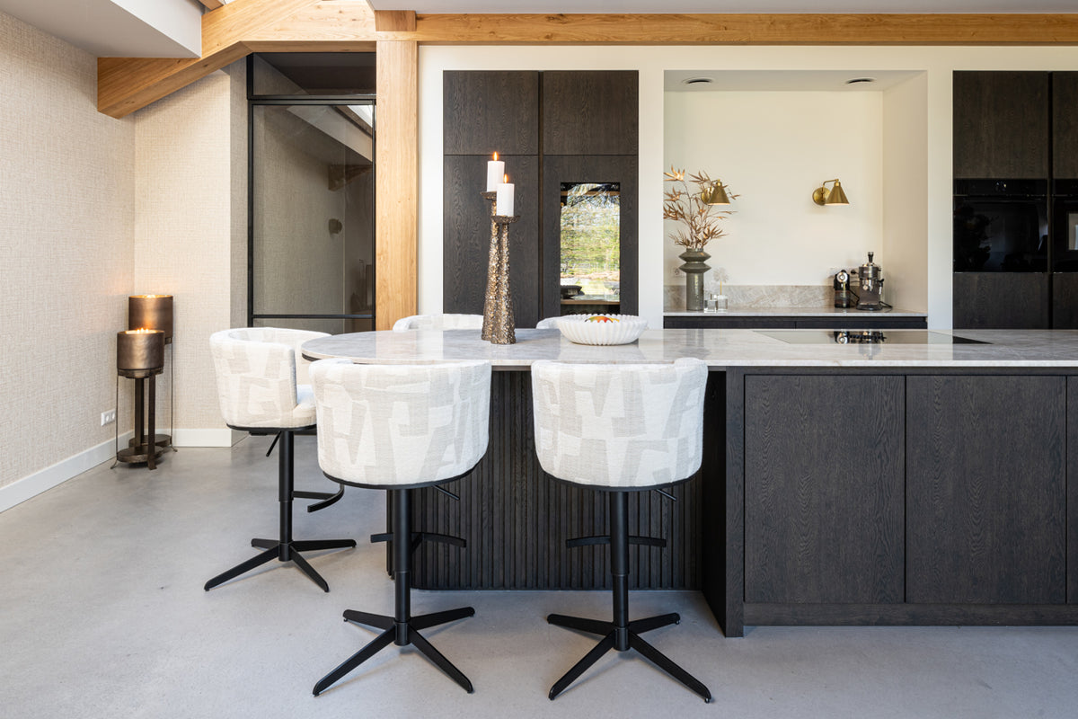 
Portacandele di design «Moan», varie dimensioni - 13 × 13 × 52 cm
