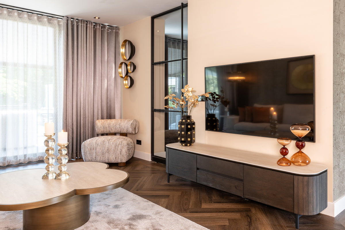 
Grande mobile TV di design in ceramica «Ritz»
