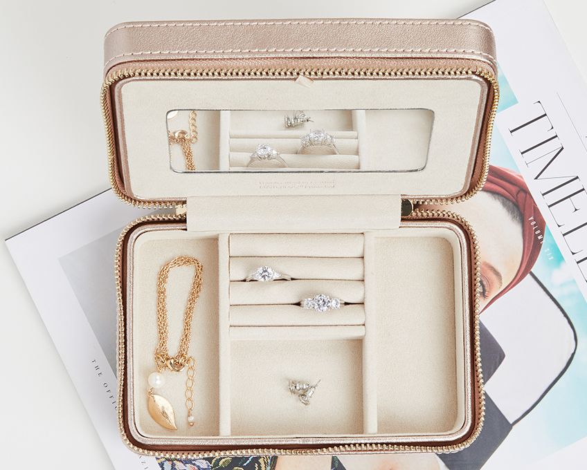 
Genuine Leather Jewelry Case "Palermo Zip Case" - Rose Gold