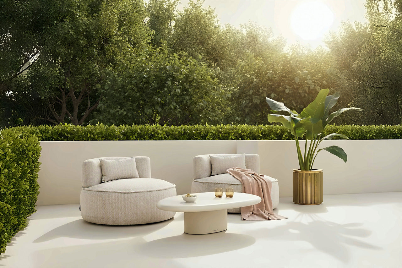 
Indoor/Outdoor Design Coffee Table "Urban Bloom"