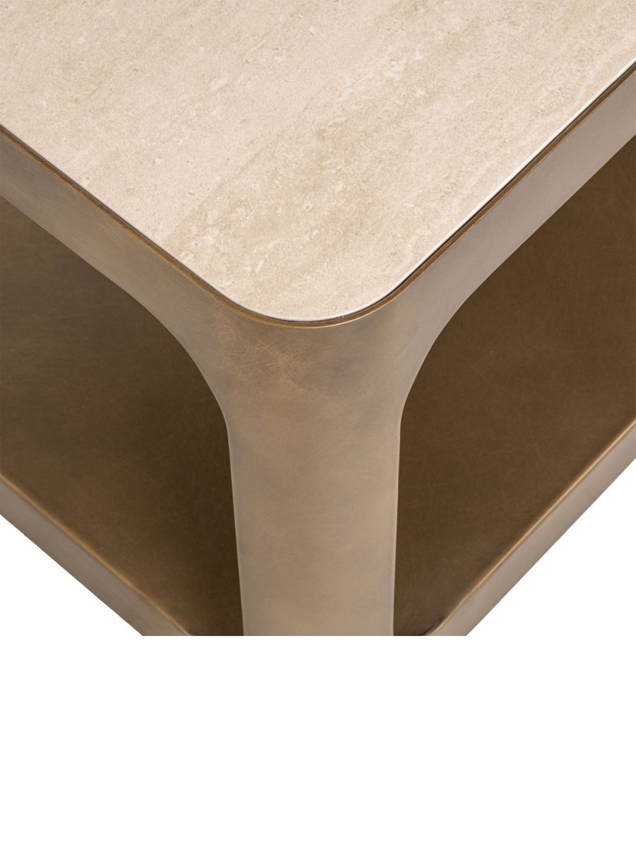 
Madia bassa di design «Claridge»