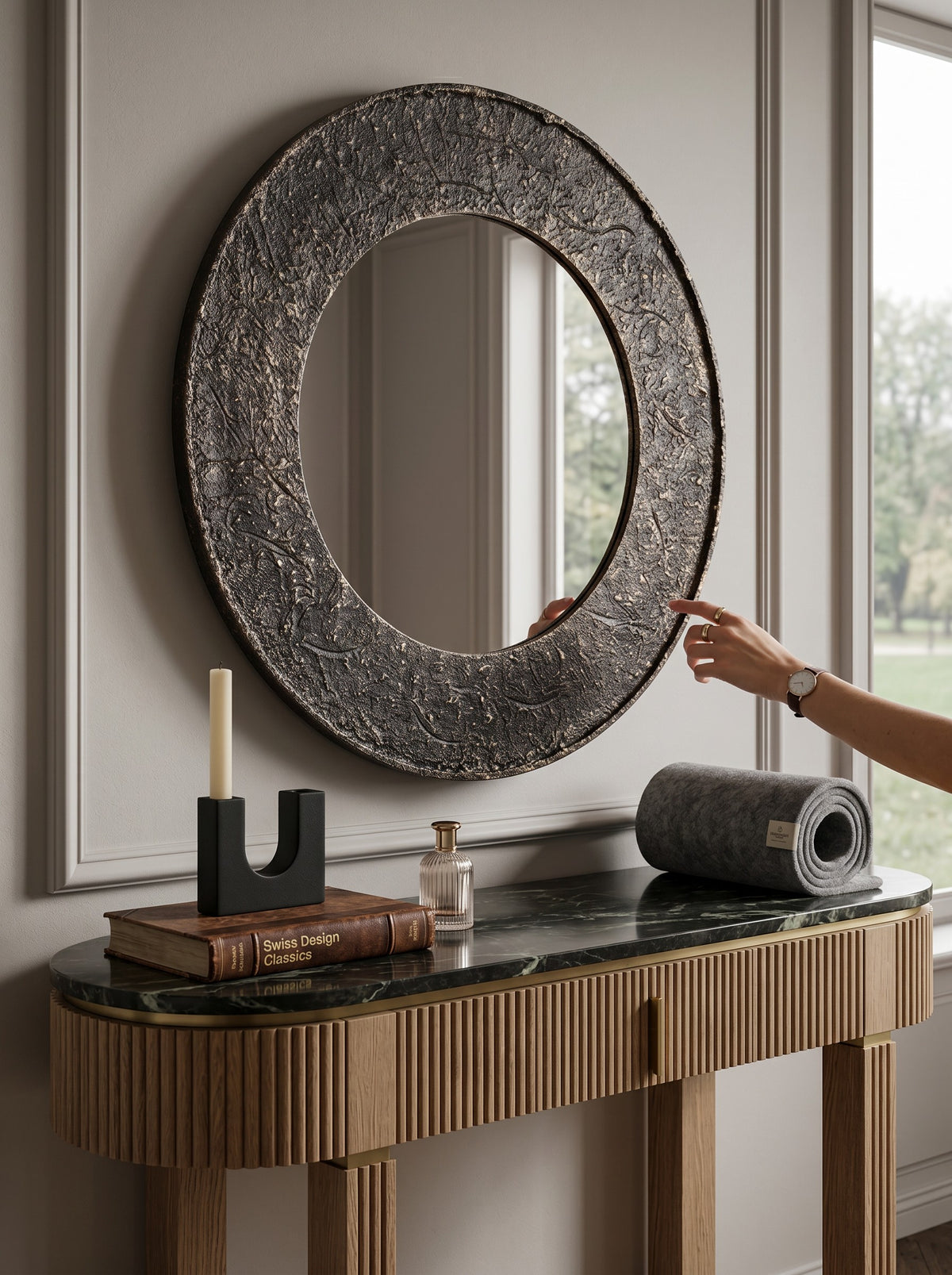 
Grande specchio da parete rotondo di design «James»