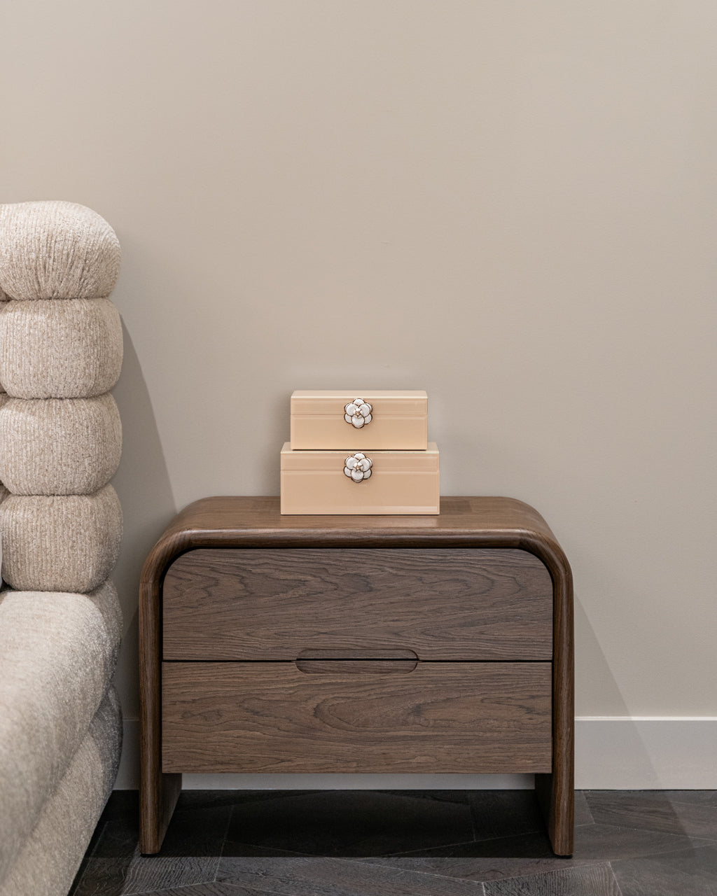 
Comodino di design «Bedford»