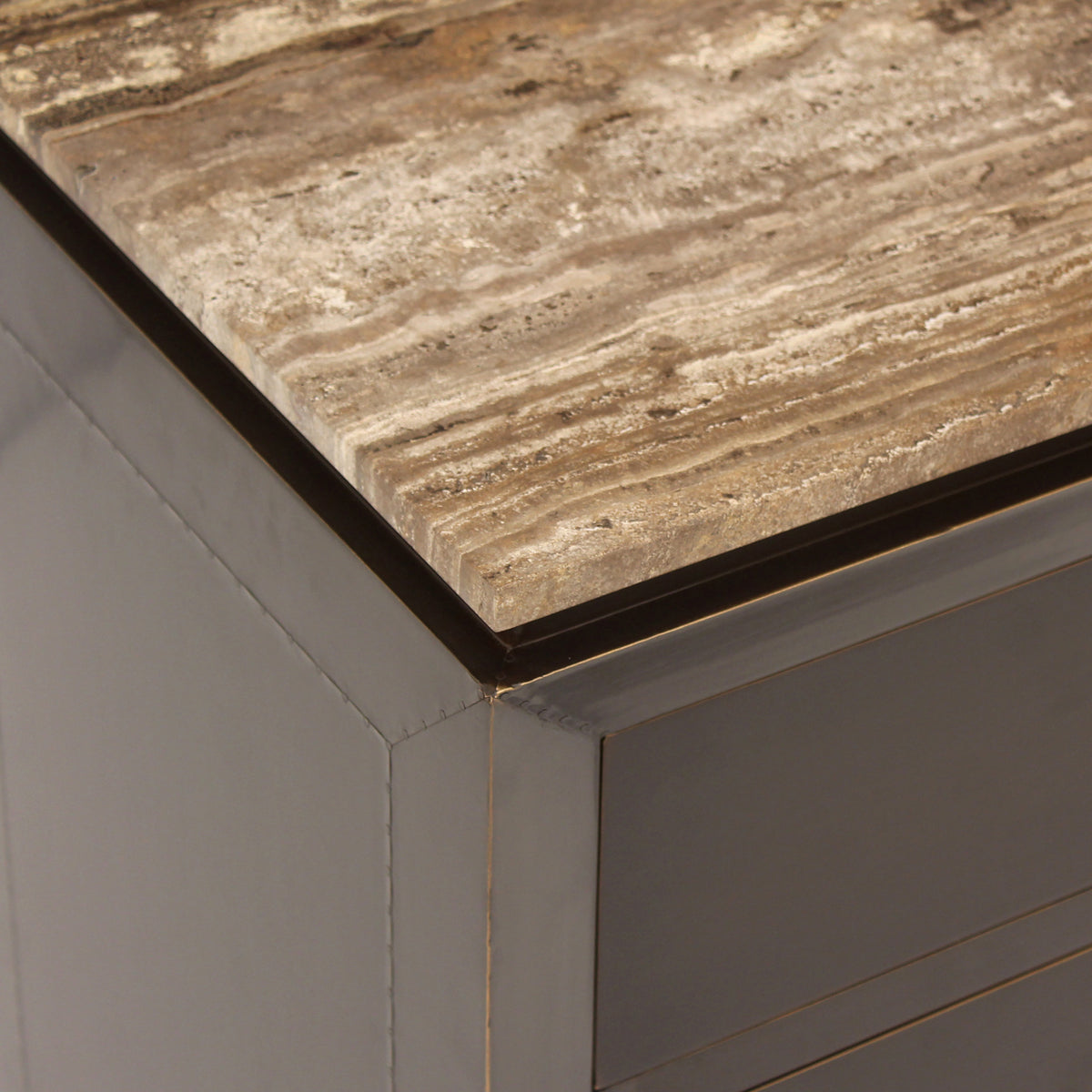 
Comodino di design «Russo»
