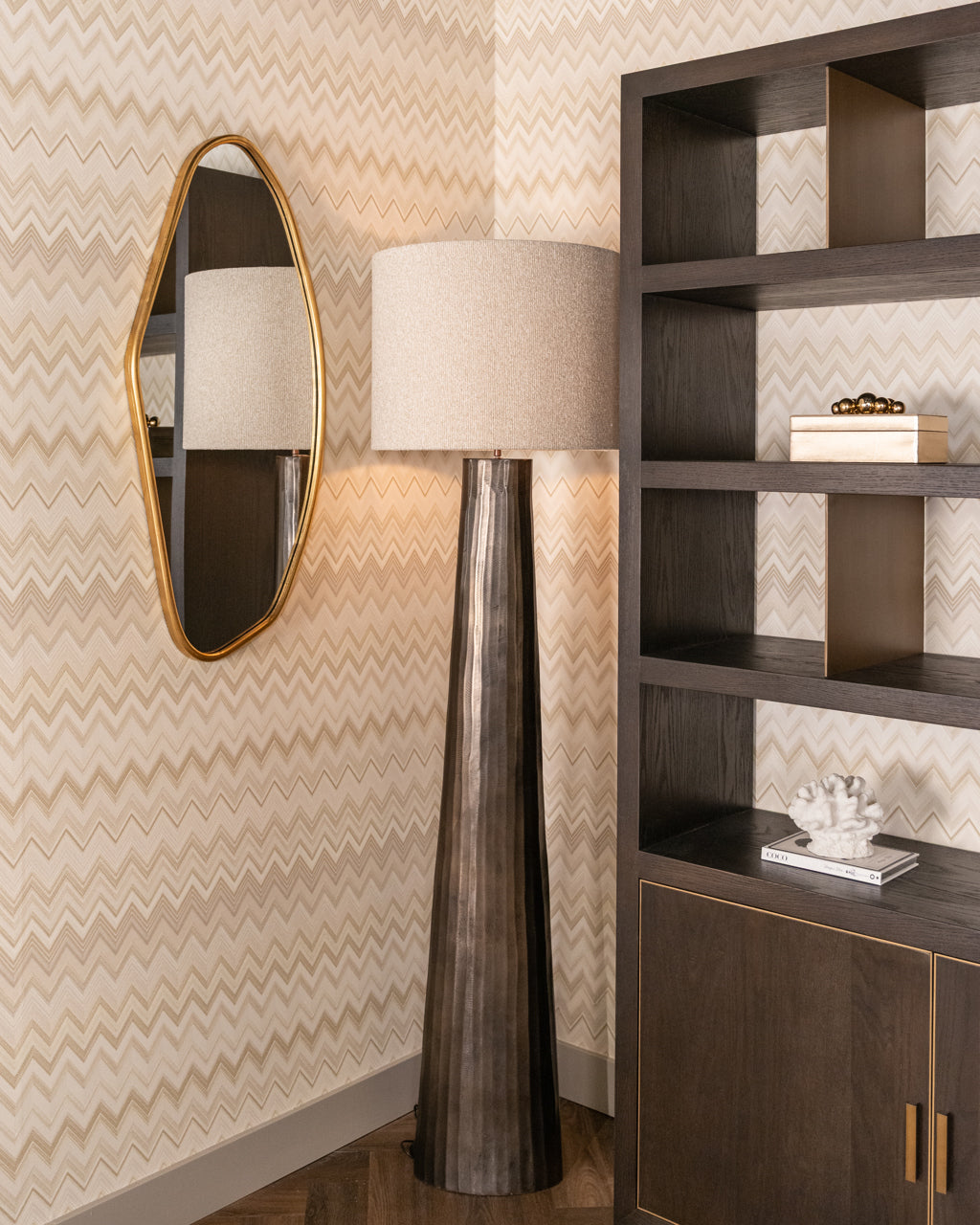 
Lampada da terra di design «Velvyn»