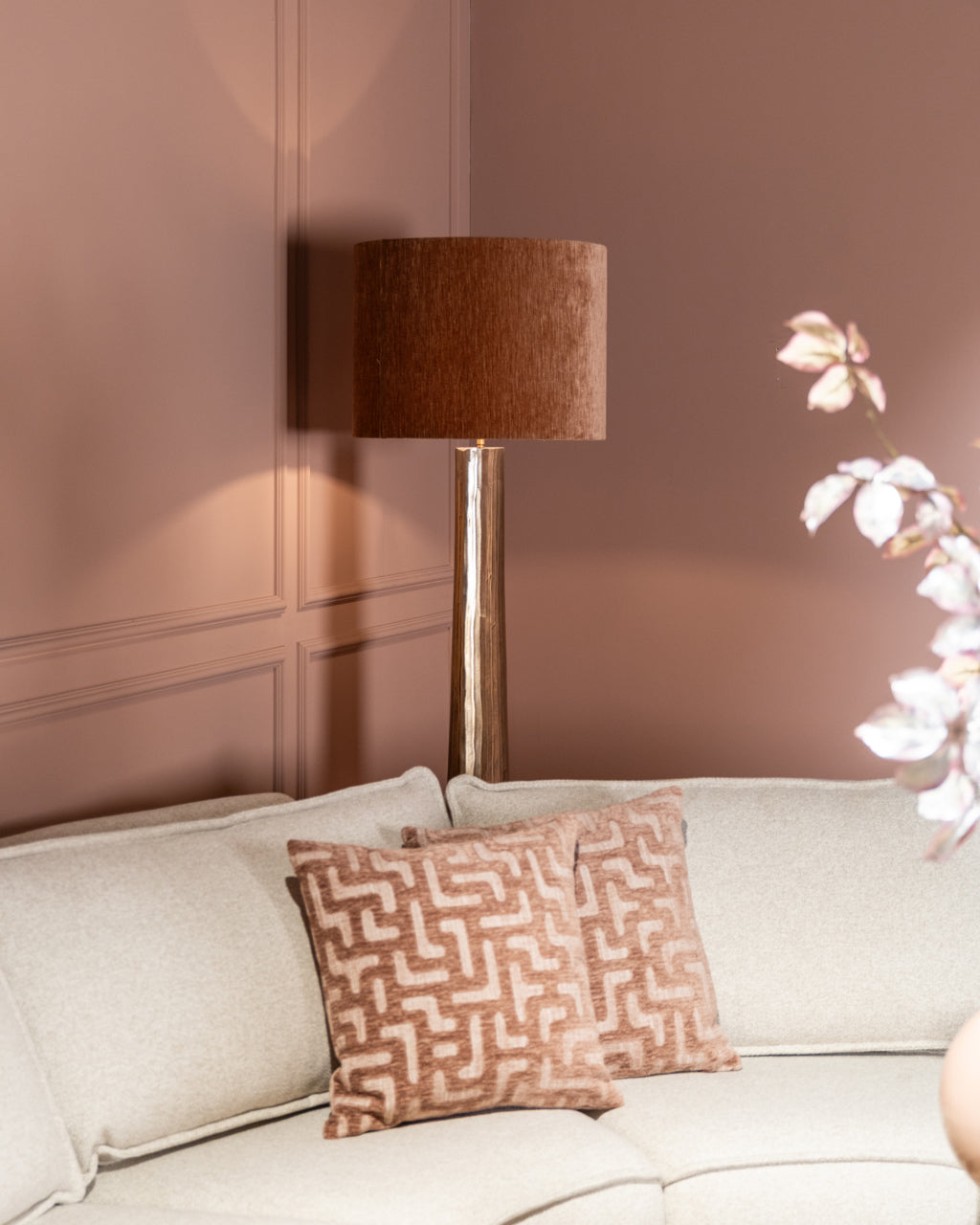 
Lampada da terra di design «Velune»