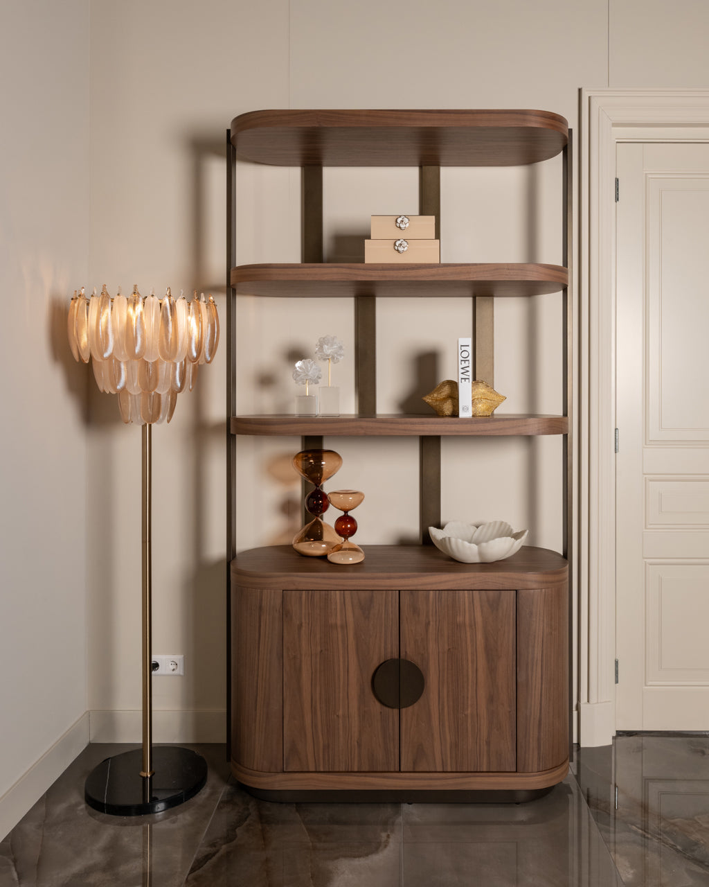 
Vetrina di design «Windsor»