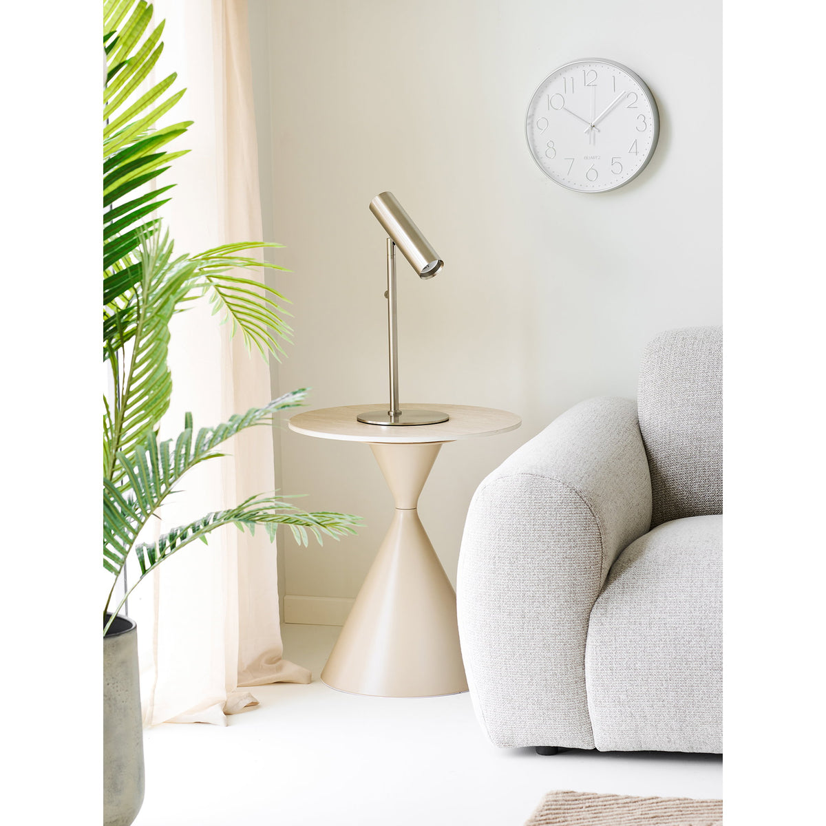 
Tavolino laterale di design rotondo «Annecy» con piano in ceramica