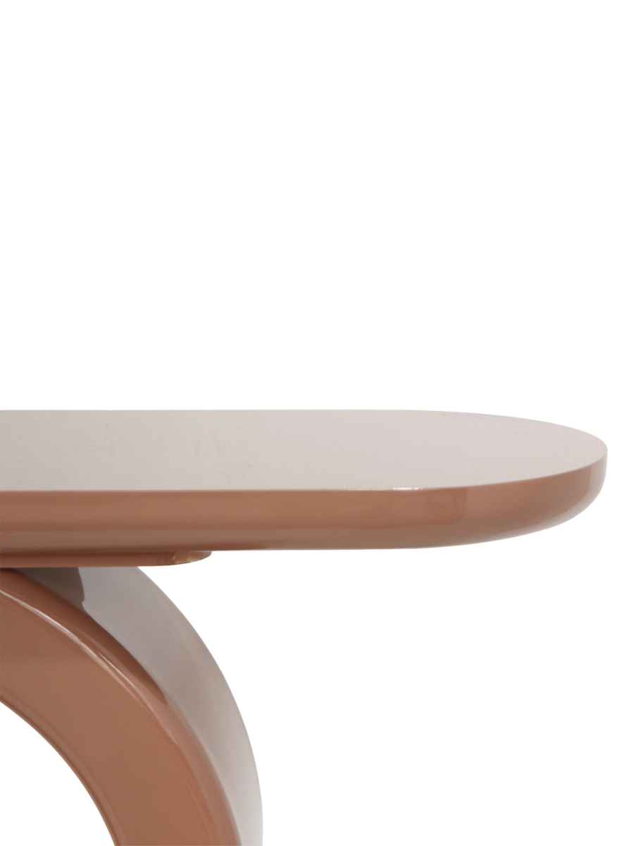 
Consolle di design «Kourtney»