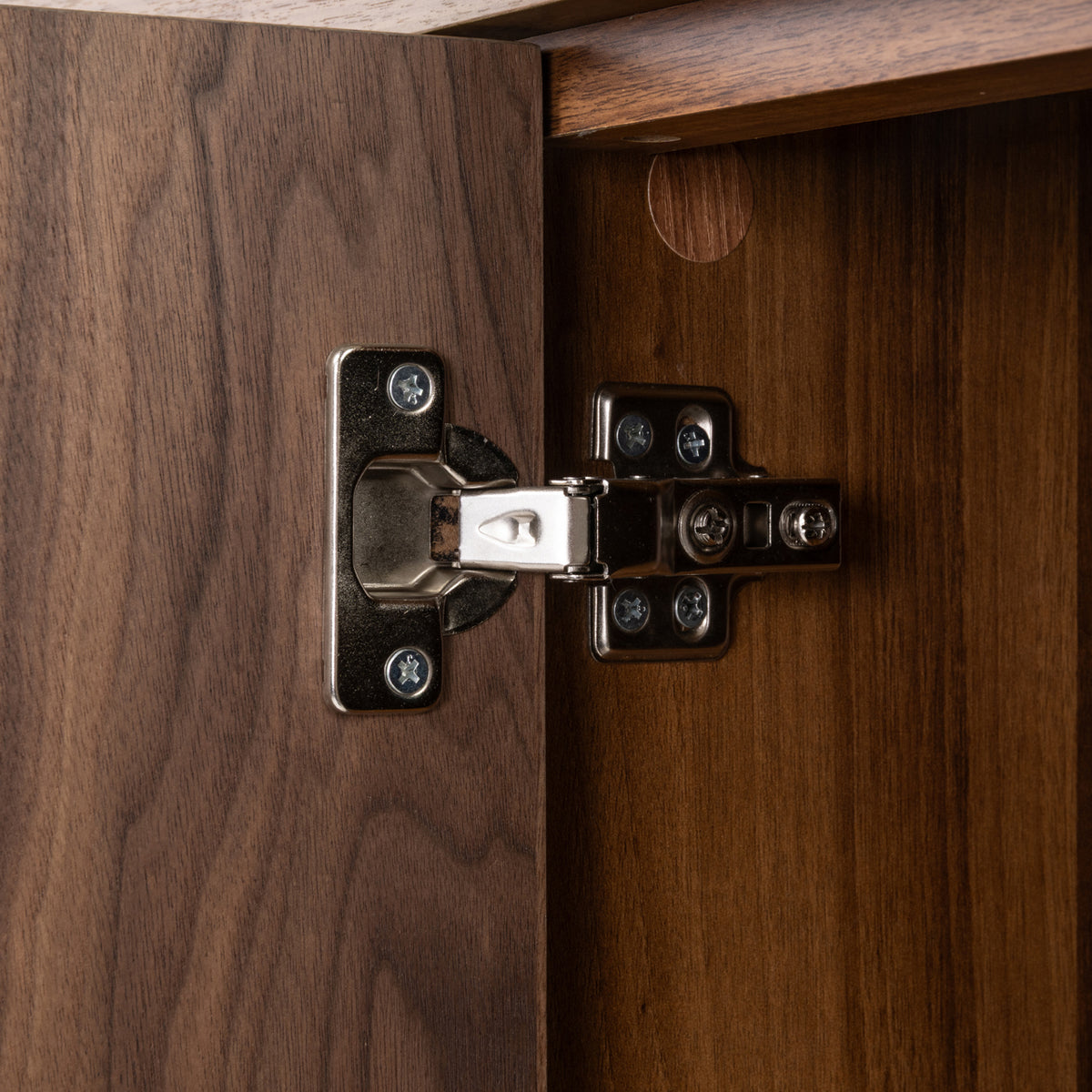 
Madia di design «Windsor»