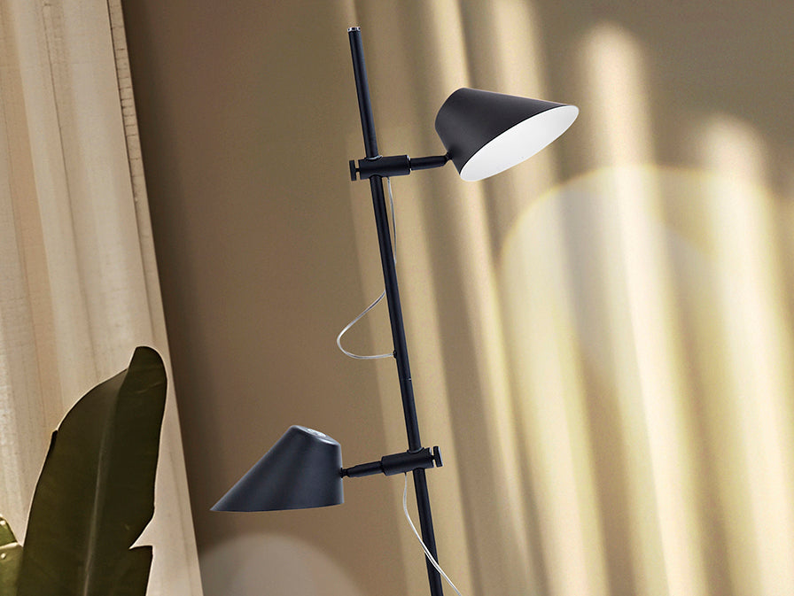 
Lampada da terra di design LED „Esino“ con telecomando - Nero