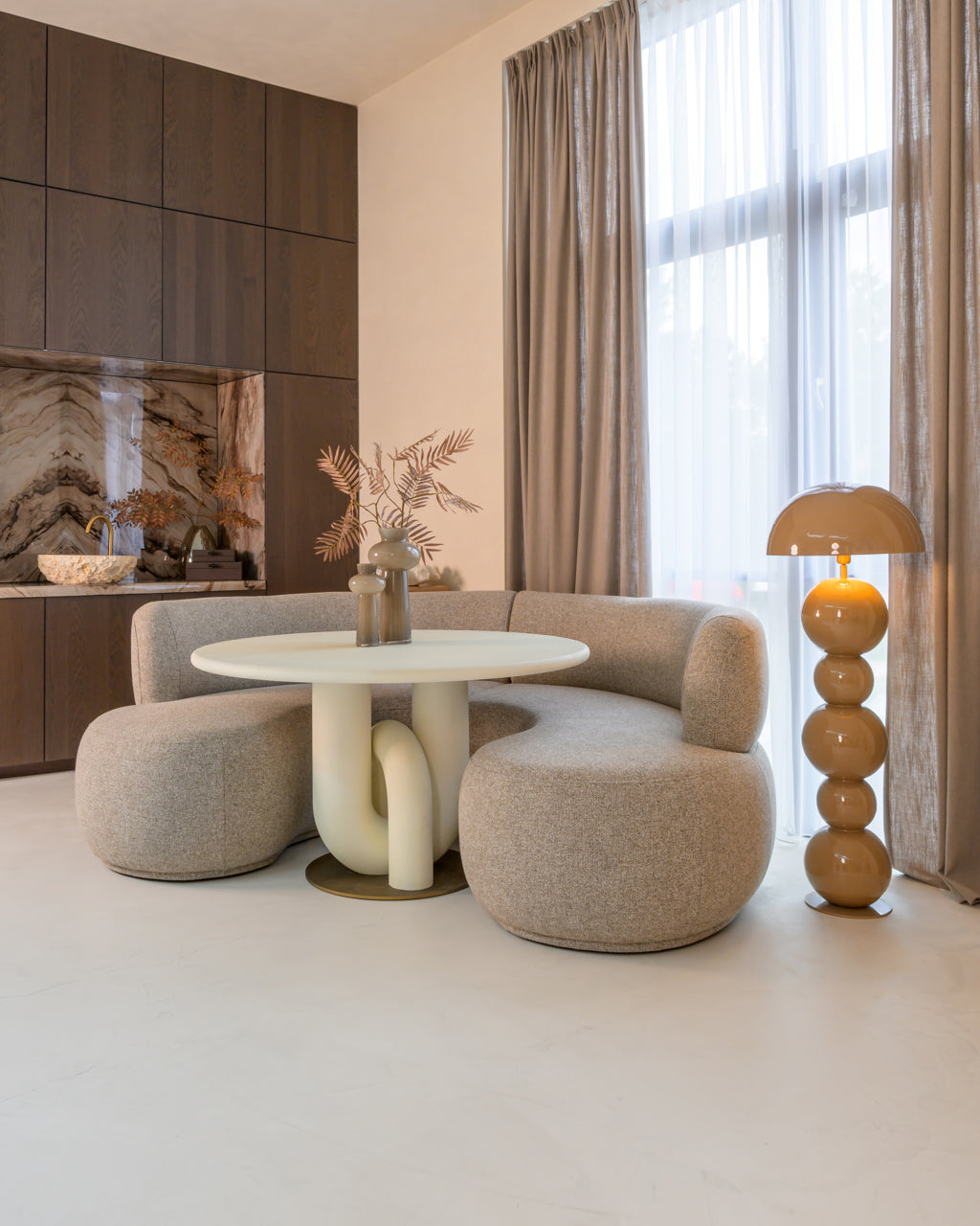 
Lampada da terra di design „Hasden“