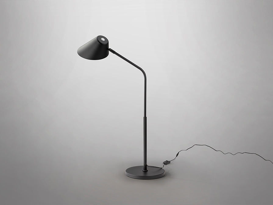 
LED Design Tischlampe „Nino“ mit Fernbedienung - Schwarz