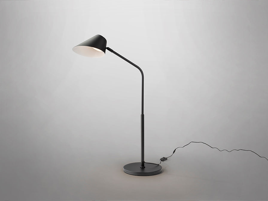 
LED Design Tischlampe „Nino“ mit Fernbedienung - Schwarz